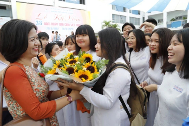 Hình ảnh đẹp ngày 20/11 - 8