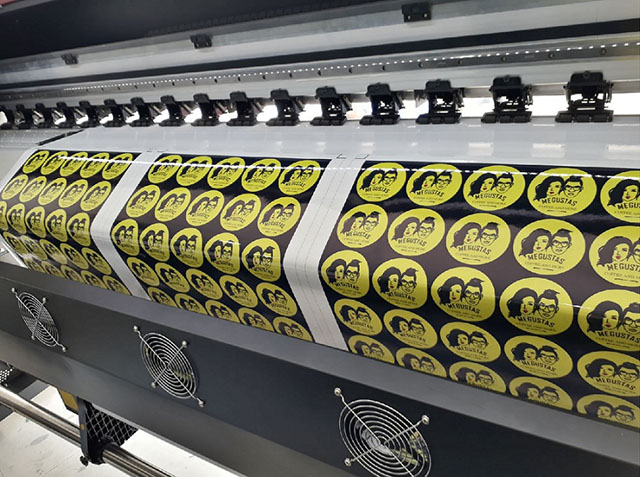 Quy trình in decal theo yêu cầu của chúng tôi