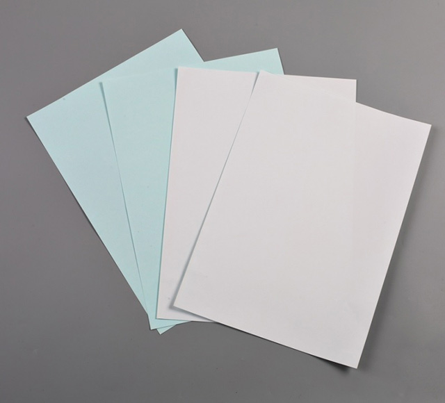 Giấy decal bóng A4