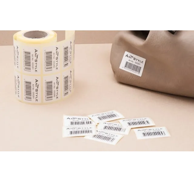 Tem barcode là một loại nhãn được in trên giấy, nhựa hoặc các chất liệu đặc biệt có chứa dãy mã vạch