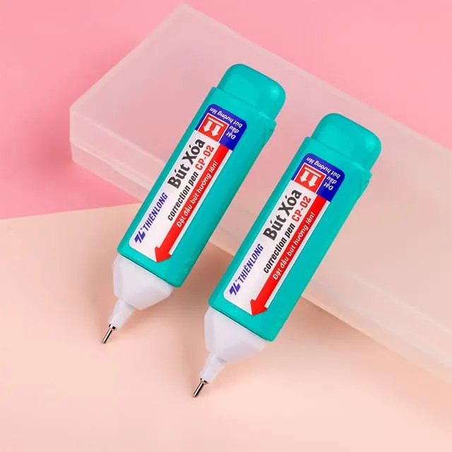 Cách tẩy mực in trên giấy bằng bút xóa
