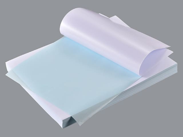 Giấy in decal đế xanh