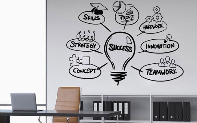 Decal dán tường công ty Slogan